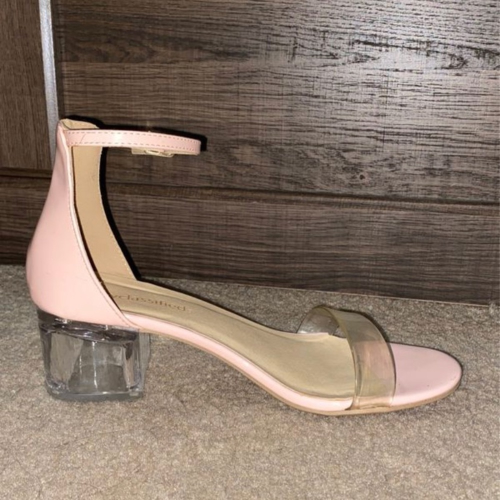 Clear heel